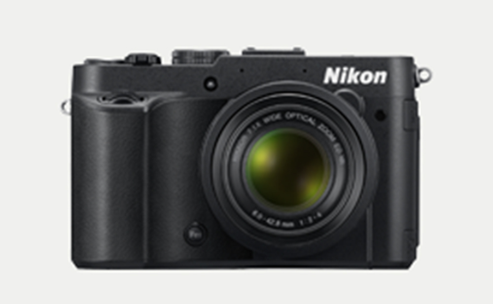 Nikon COOLPIX P7700 product photograph