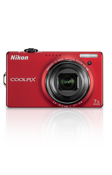 Nikon COOLPIX S6000 product photograph